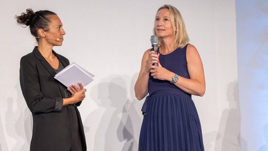 Der Alternativtext wird in Kürze eingefügt